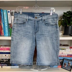 Signature by Levi Strauss Women’s Light Blue Jean Shorts